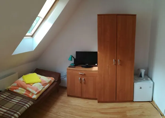 Vendégház Pokoje Goscinne Zolty Domek *