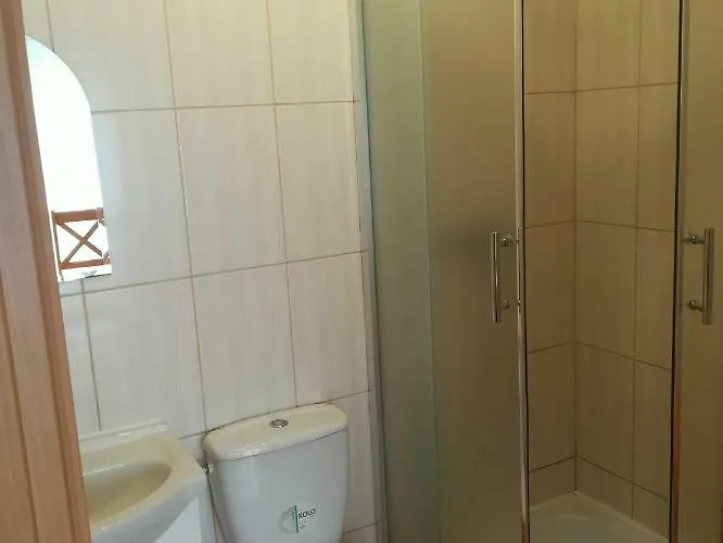 Pokoje Goscinne Zolty Domek *